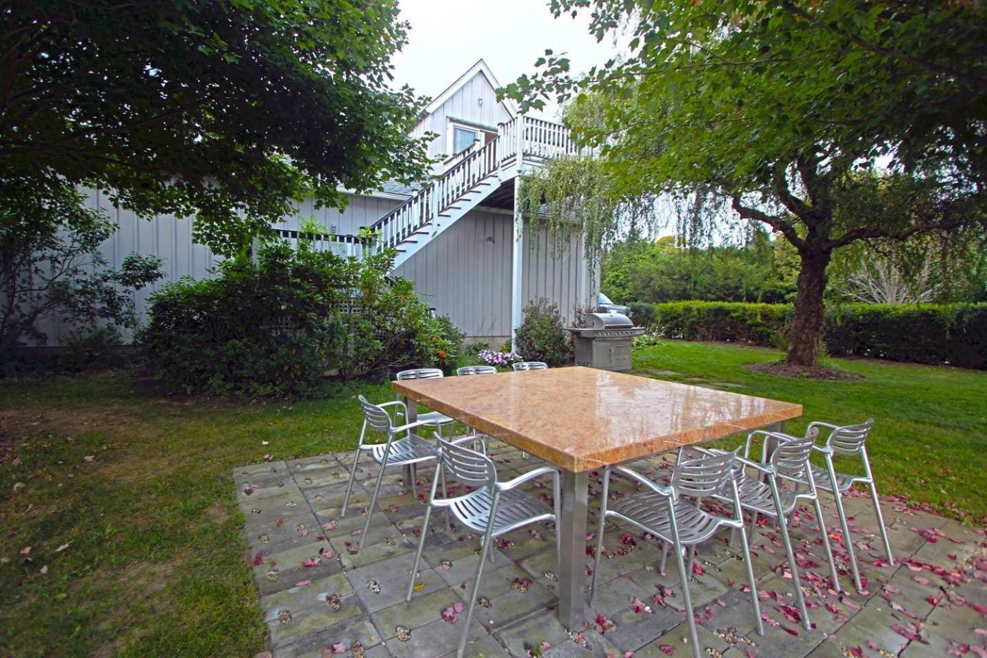 Large Modern North Fork Barn:Vineyards In Backyard, Harbes Farms Villa Mattituck Eksteriør billede